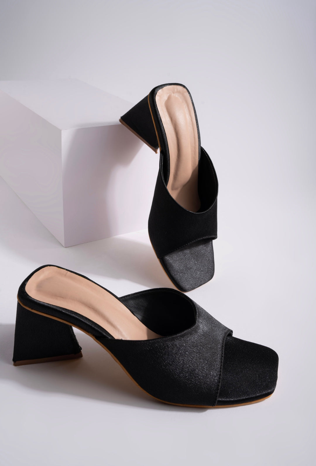 CELESTE - Luxe in Lace