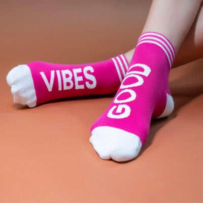 GOOD VIBES SOCKS The Kroave