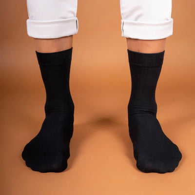 CLASSIC SOLID BLACK SOCKS The Kroave